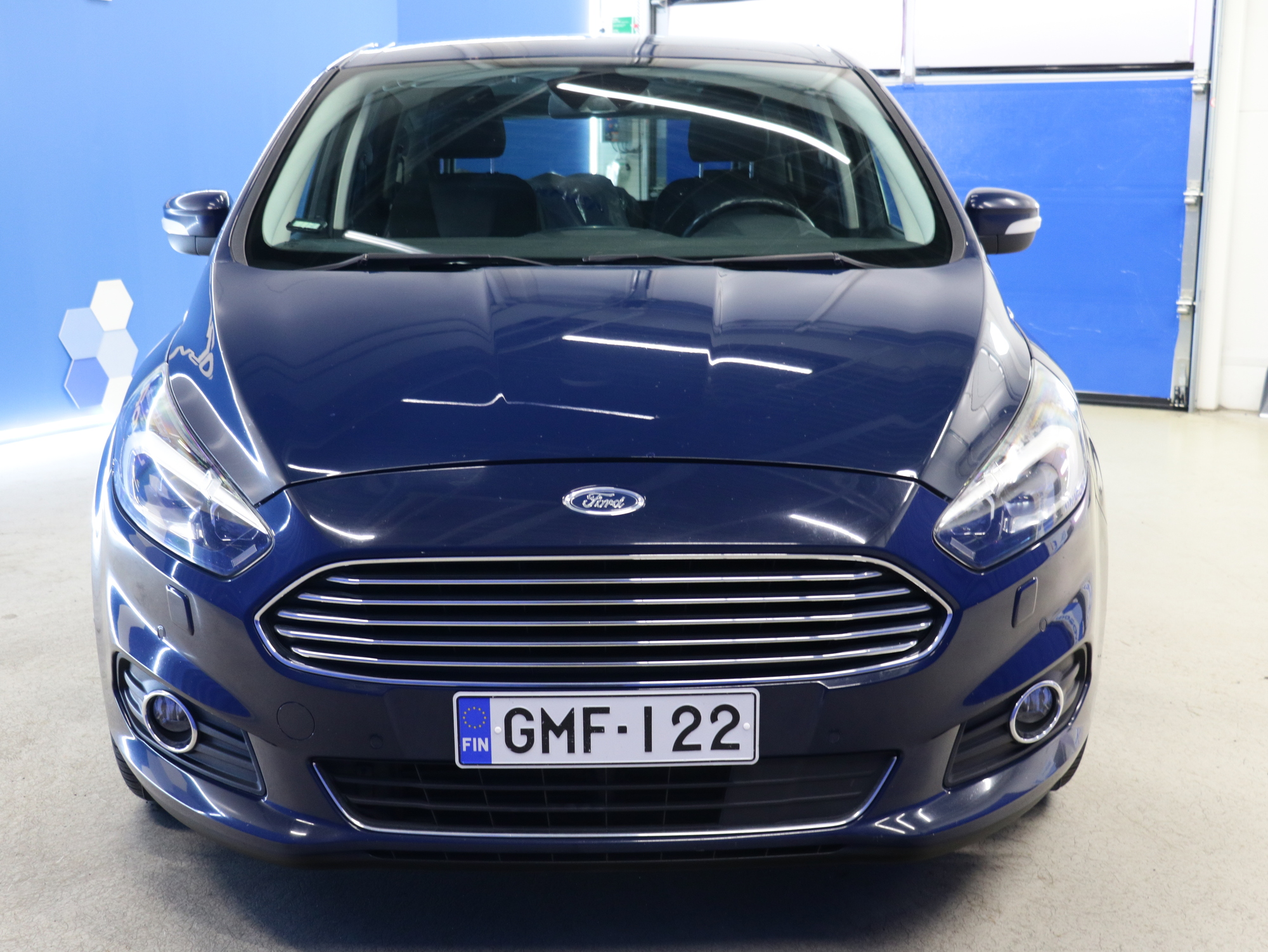 Ford S-MAX 2016, kuva 2/17