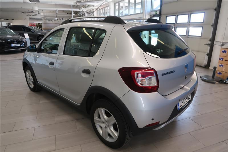 Dacia Sandero 2016, kuva 7/12