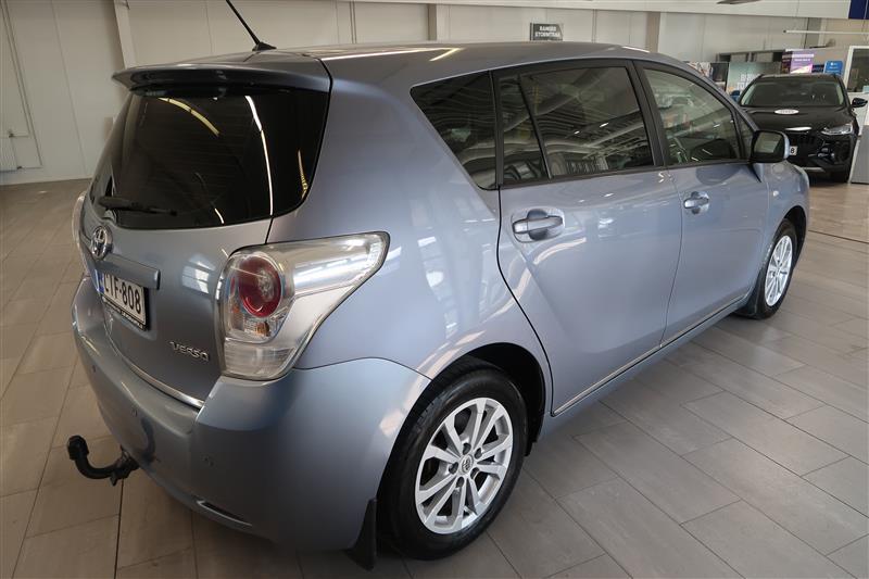 Toyota Verso 2011, kuva 5/17