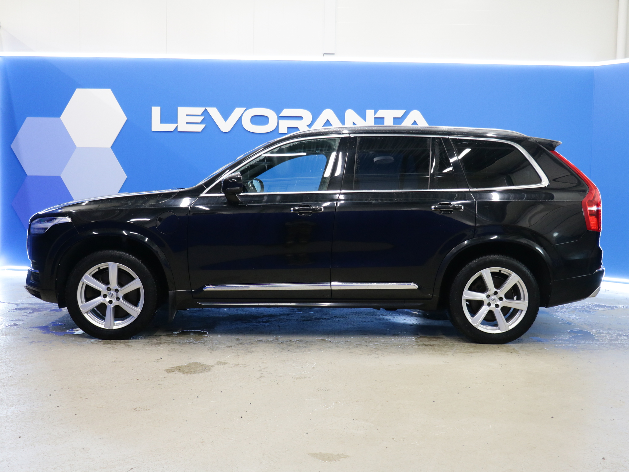 Volvo XC90 2018, kuva 4/39
