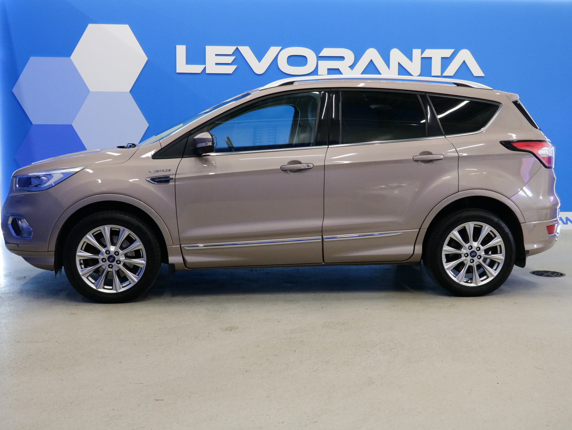 Ford Kuga 2018, kuva 3/19