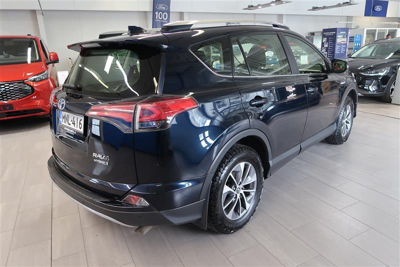Toyota RAV4 2018, kuva 5/16