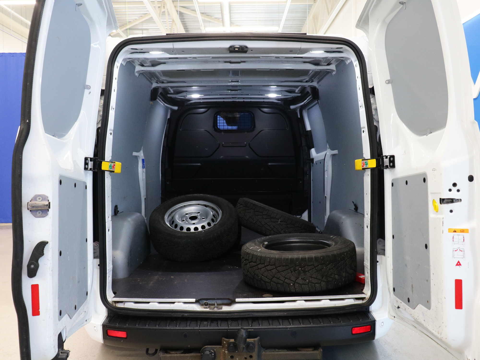 Ford Transit Custom 2022, kuva 7/22