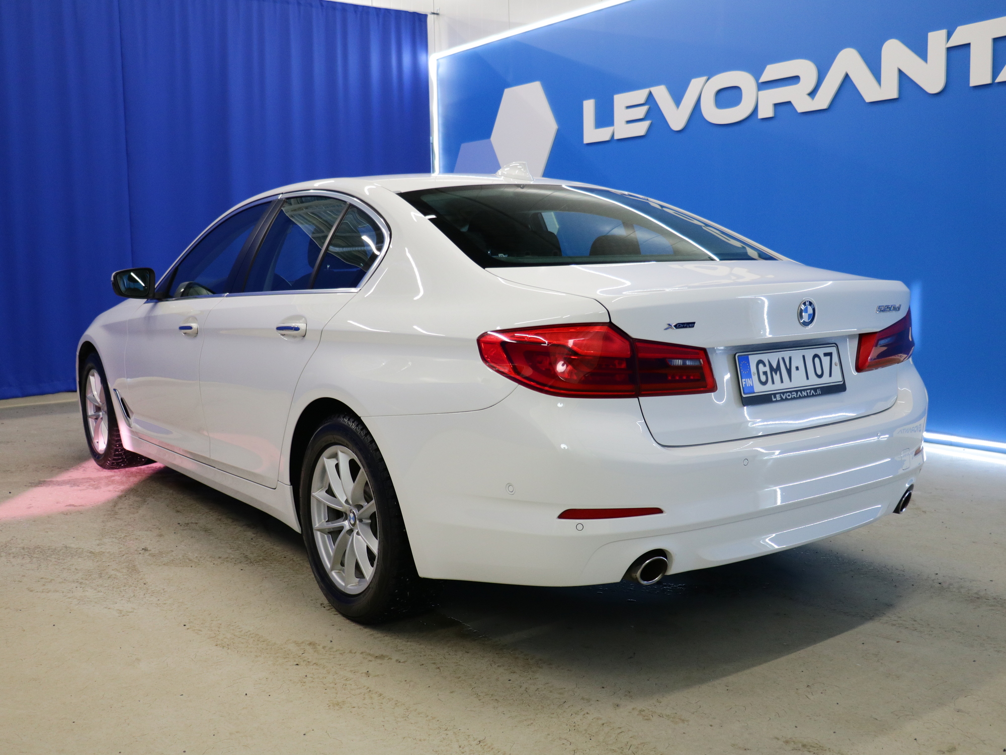 BMW 520 2018, kuva 5/33