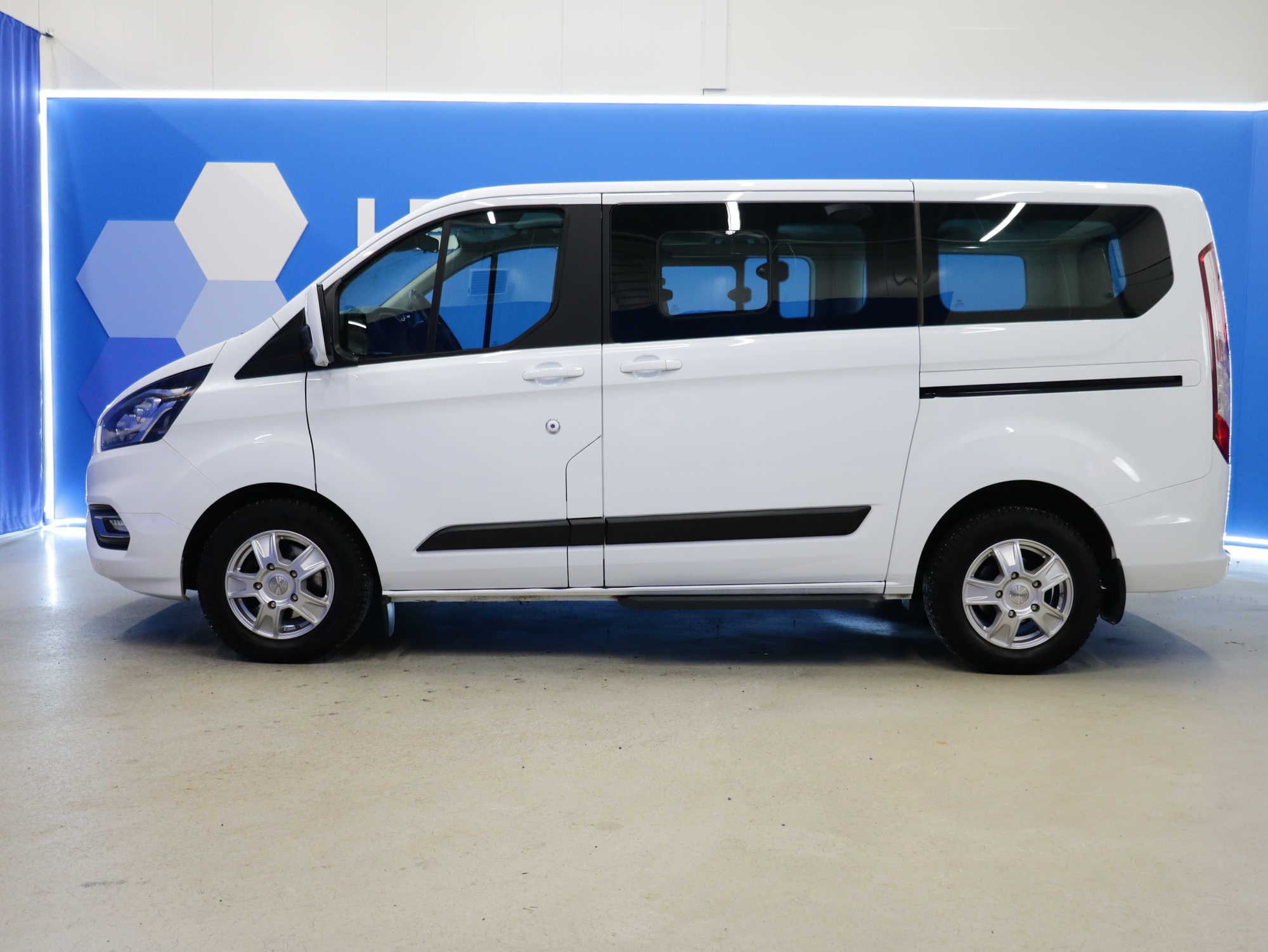 Ford Tourneo Custom 2022, kuva 4/29