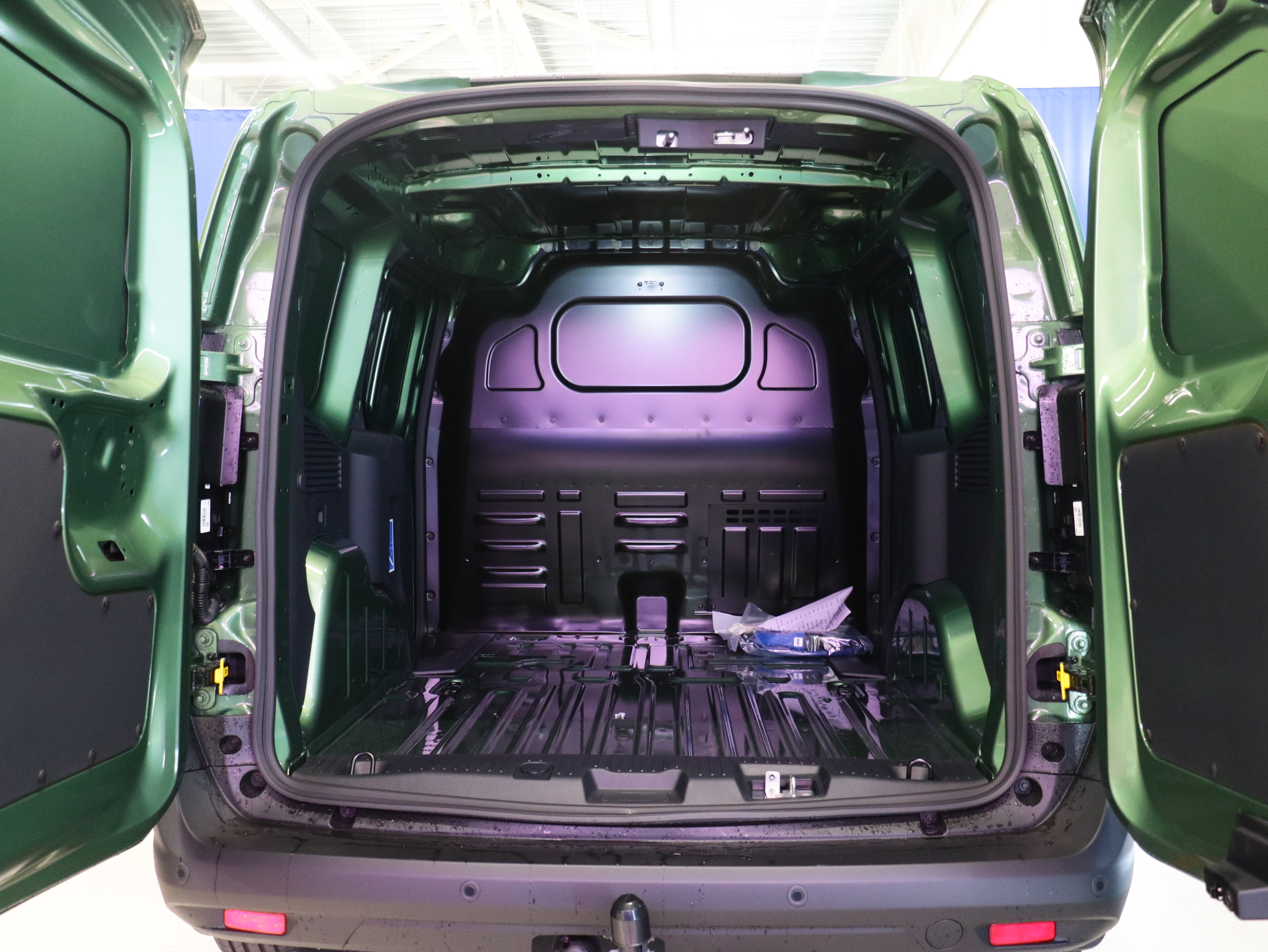 Ford Transit Courier 2026, kuva 7/27