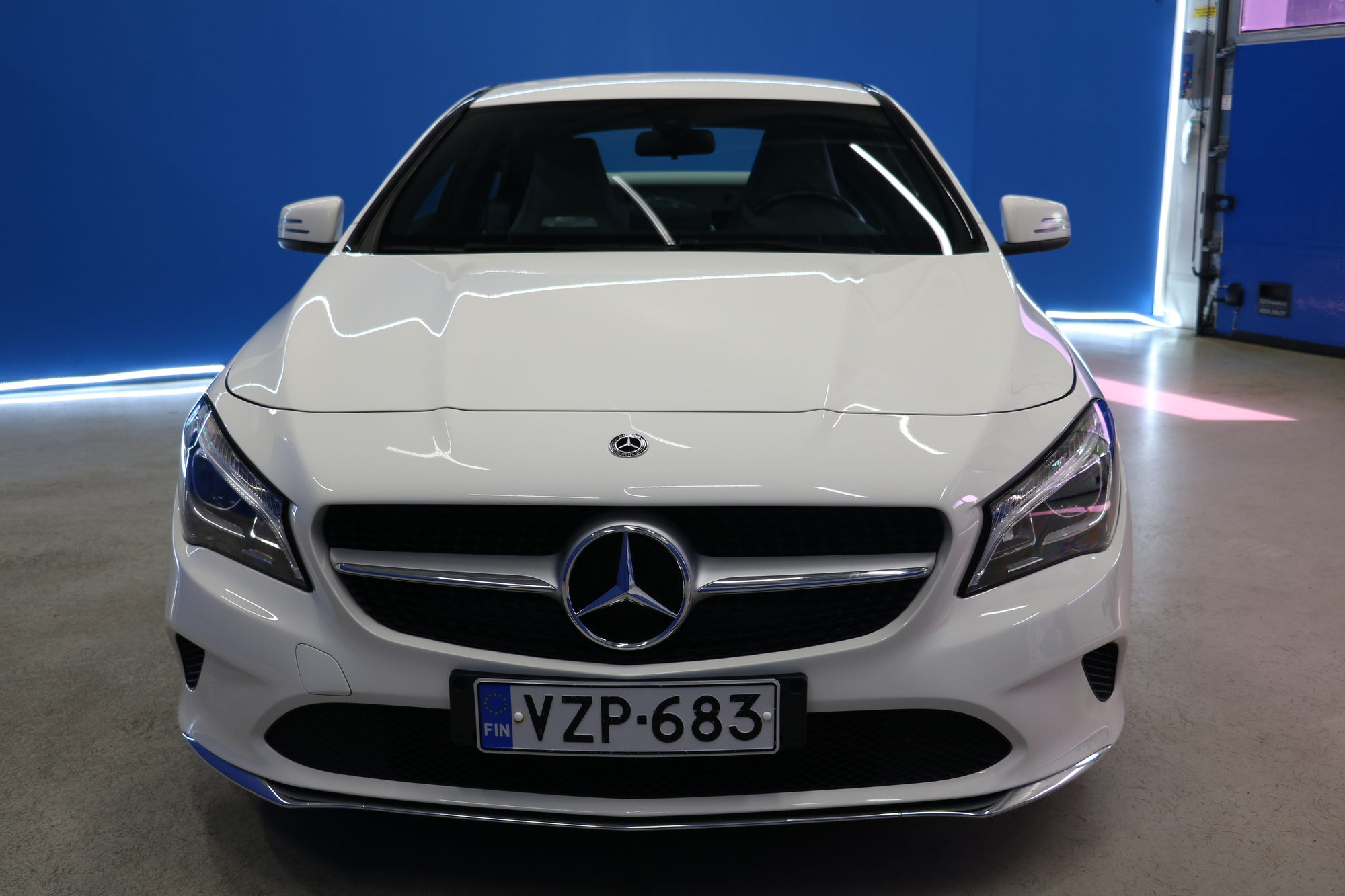 Mercedes-Benz CLA 2018, kuva 2/25