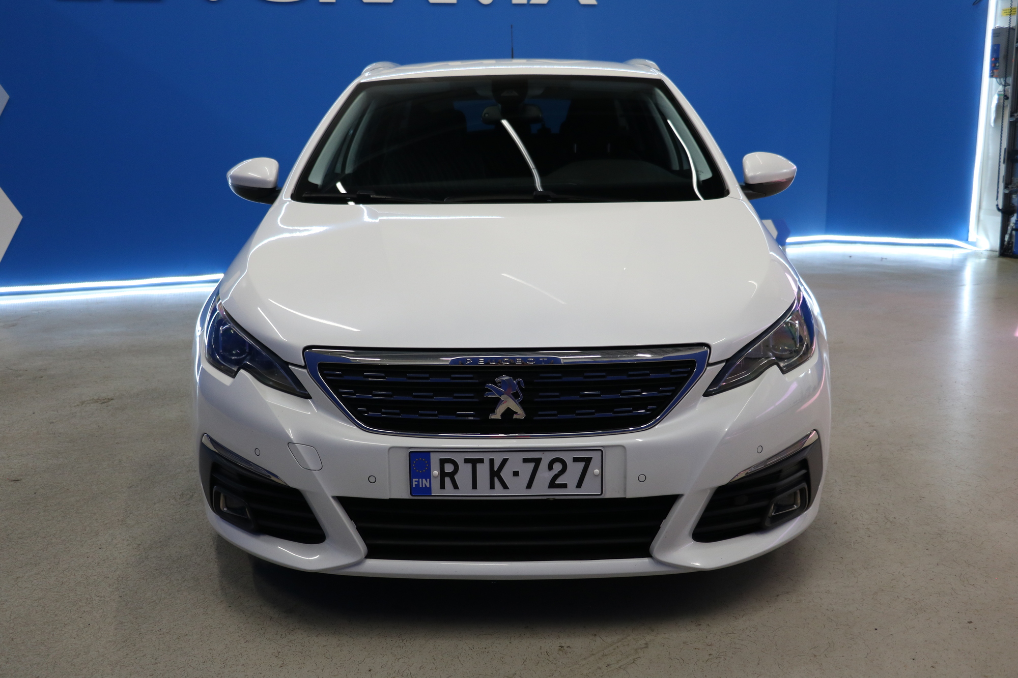 Peugeot 308 2018, photo 2/20