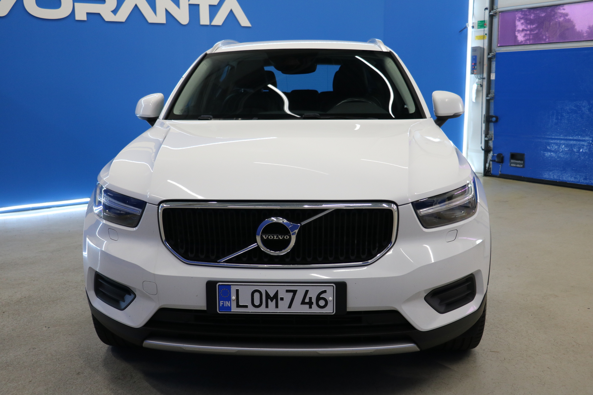 Volvo XC40 2018, kuva 2/23