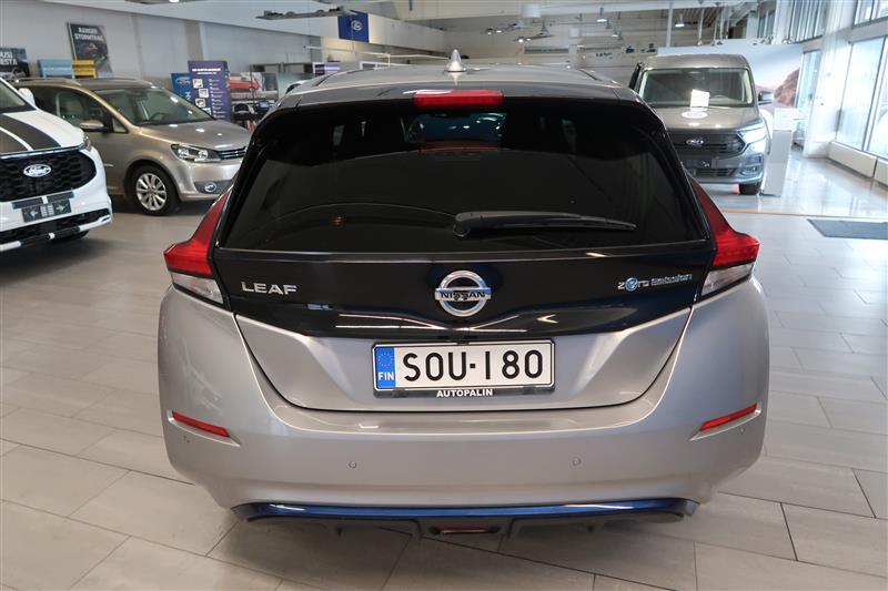 Nissan Leaf 2022, kuva 6/15