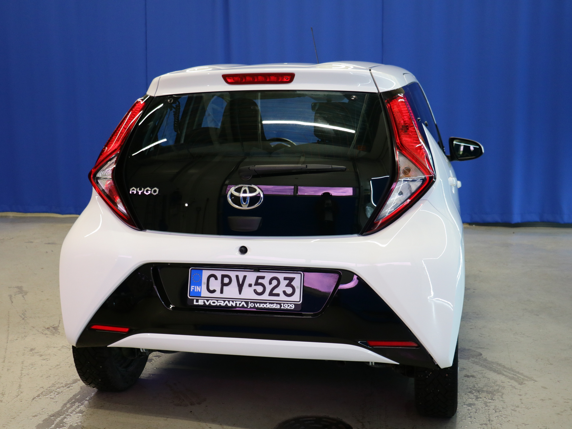 Toyota Aygo 1,0 VVT-i x-play 5ov 2022, kuva 6/32